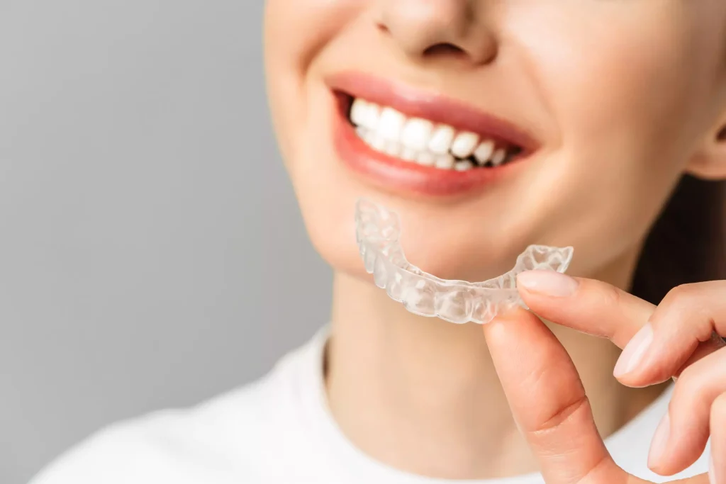 How Invisalign Aligners Adapt to Your Unique Tooth Movement Patterns