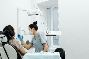 How Dental Plaque Biofilms Develop and Why Understanding Their Structure Improves Treatment